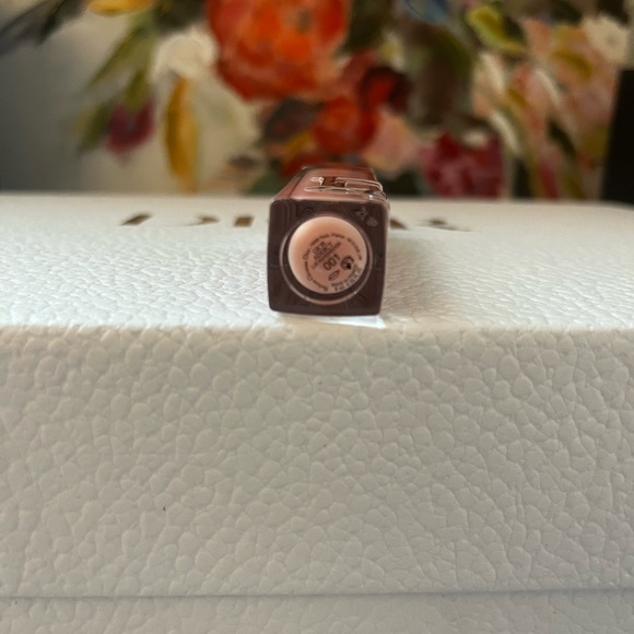 NWOT Dior addict lip gloss - pink - Picture 3 of 3